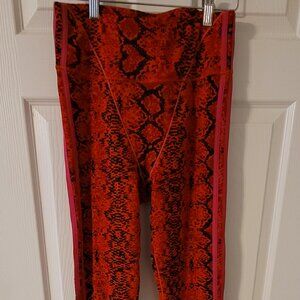 Ivy Park - Icy Heart Spandex - Medium